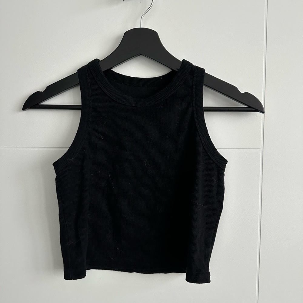 black tank
